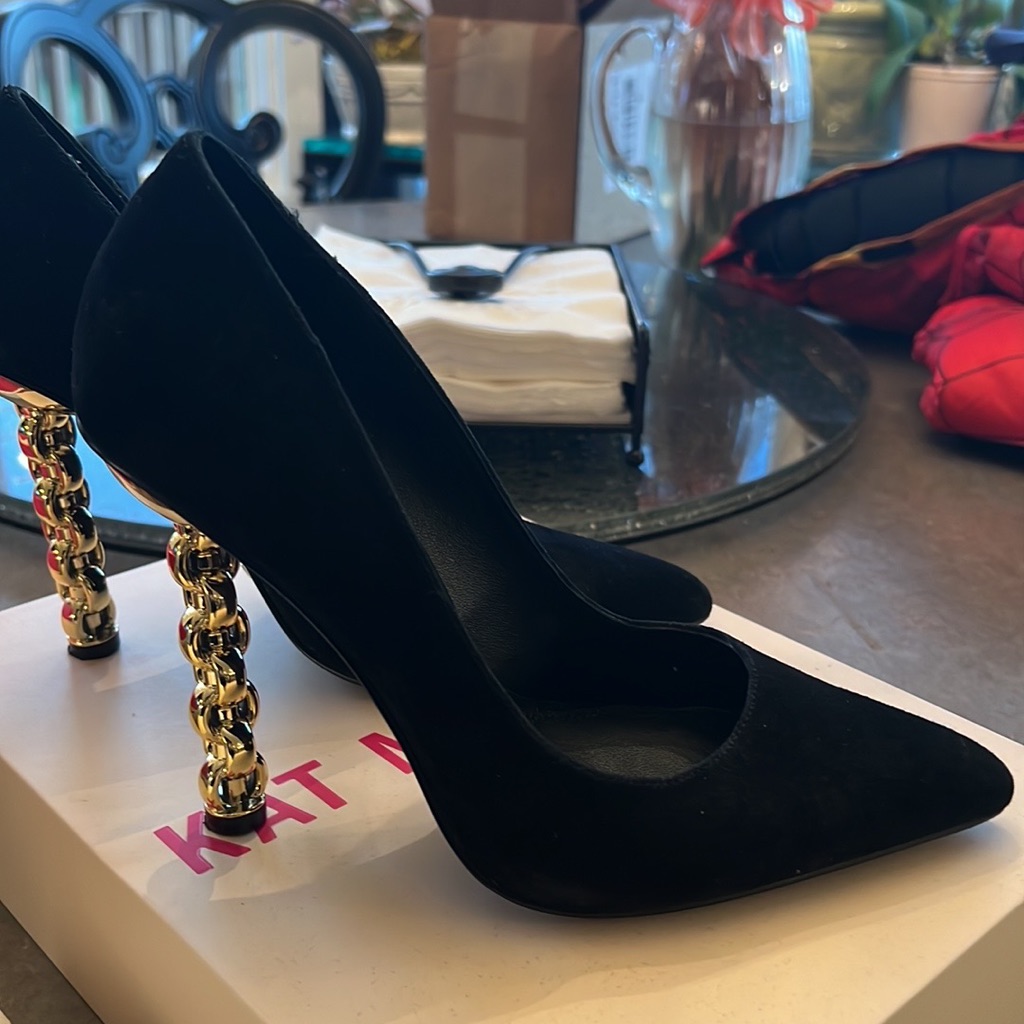 Kat Maconie Leather & Suede Black Pump With Gold Chain Heel